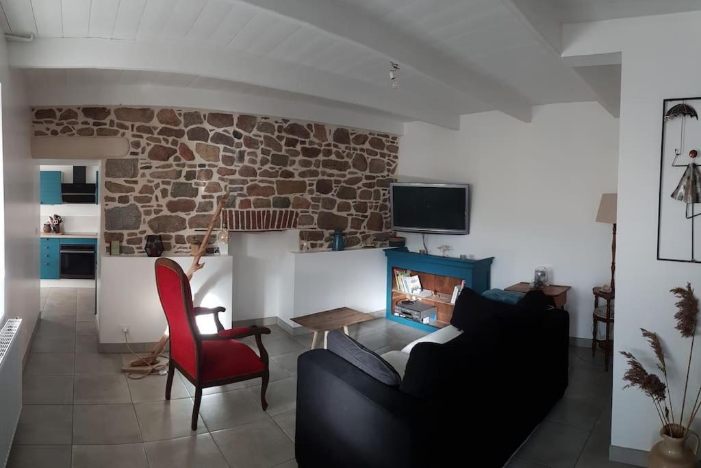 Vakantiehuis La Maison Aux Hortensias, 1km De La Plage, Proche Du Sillon De Talbert Pleubian